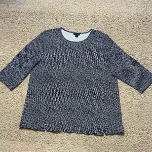 J. Jill Women’s Navy and White Geometric Pullover Blouse